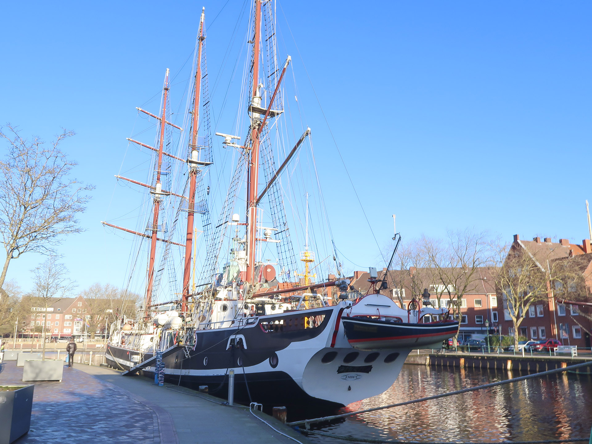 emden_2 emden_2